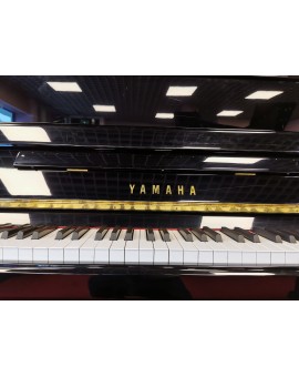 Gebrauchtes Klavier Yamaha B2