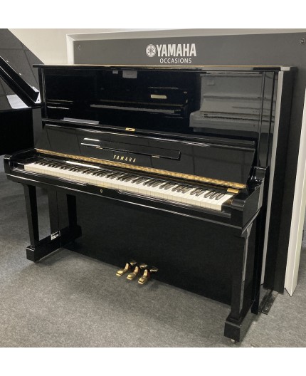 Piano d'occasion Yamaha U1