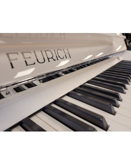 Feurich witte piano